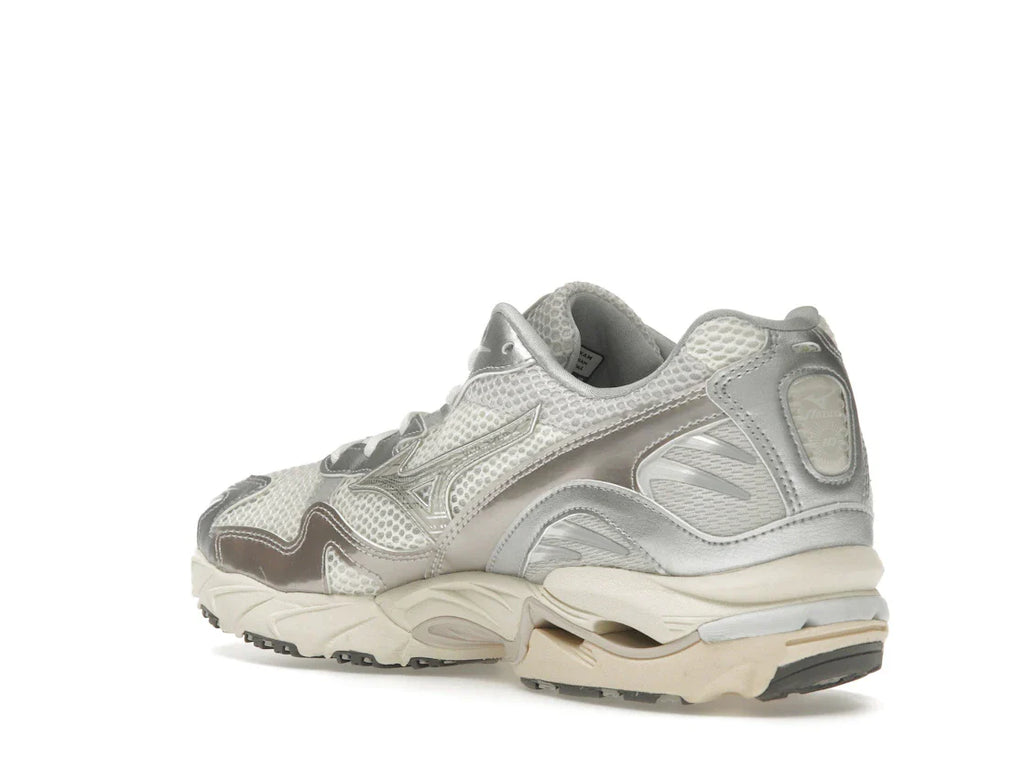 Mizuno Wave Rider 10 Metallic Schneeweiß