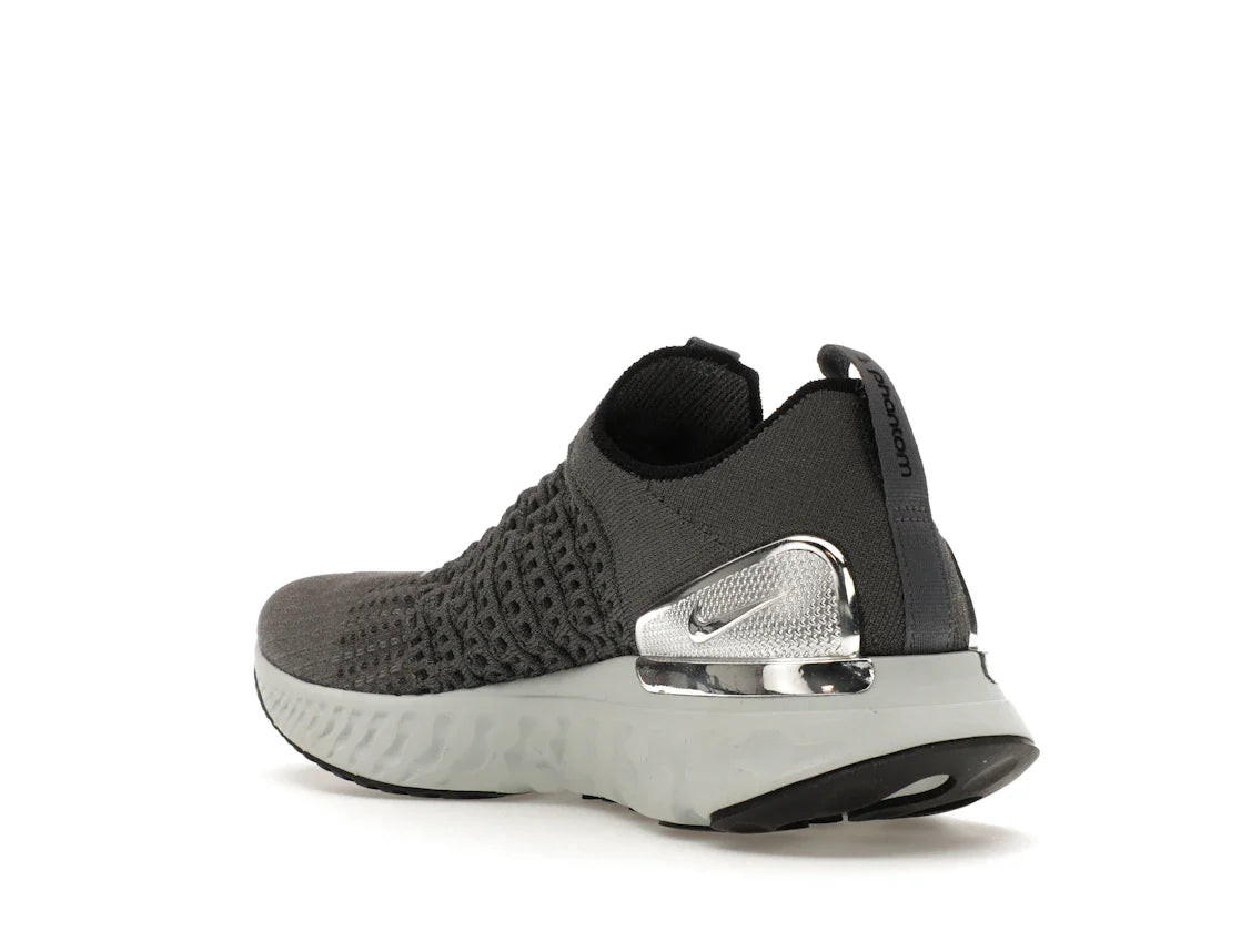 Nike React Phantom Run Flyknit 2 Eisengrau Silber