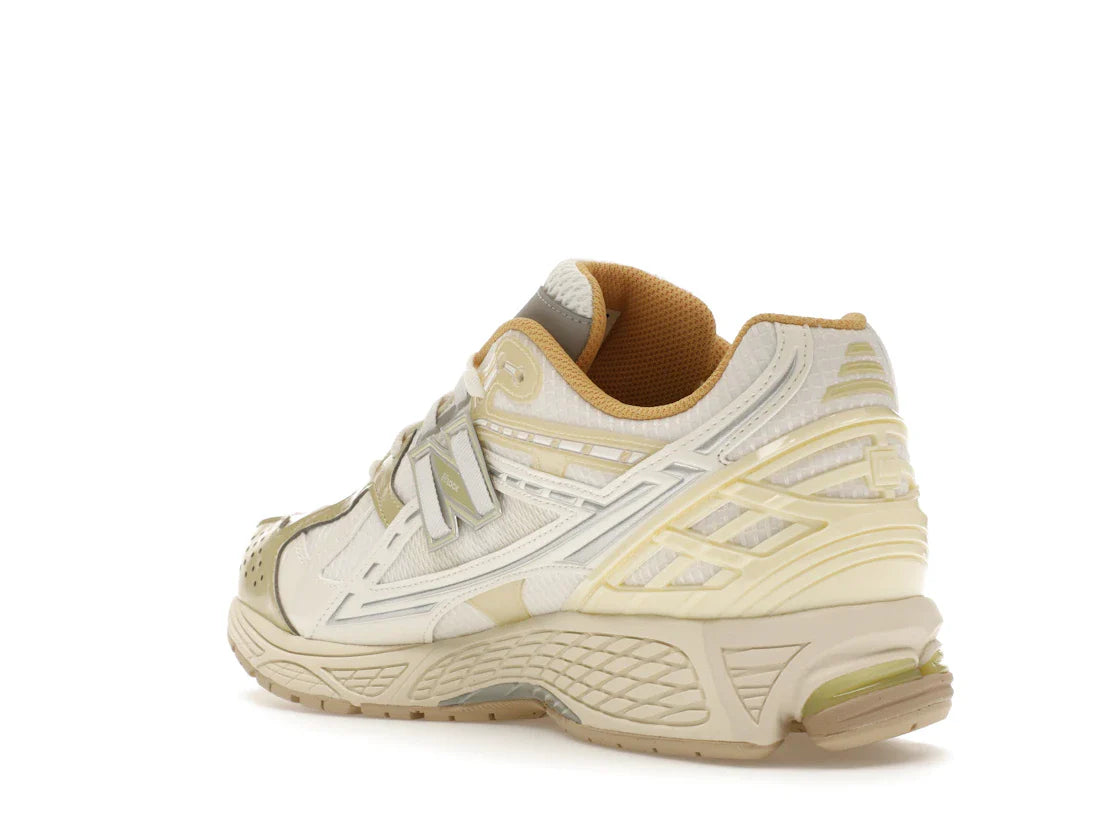 New Balance 1906R Lunar New Year Weiß