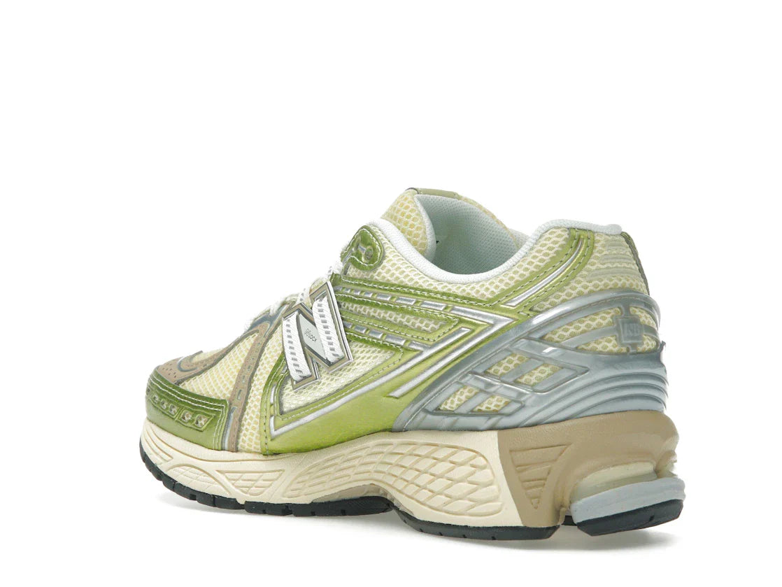 New Balance 1906R Gelbes Pergament