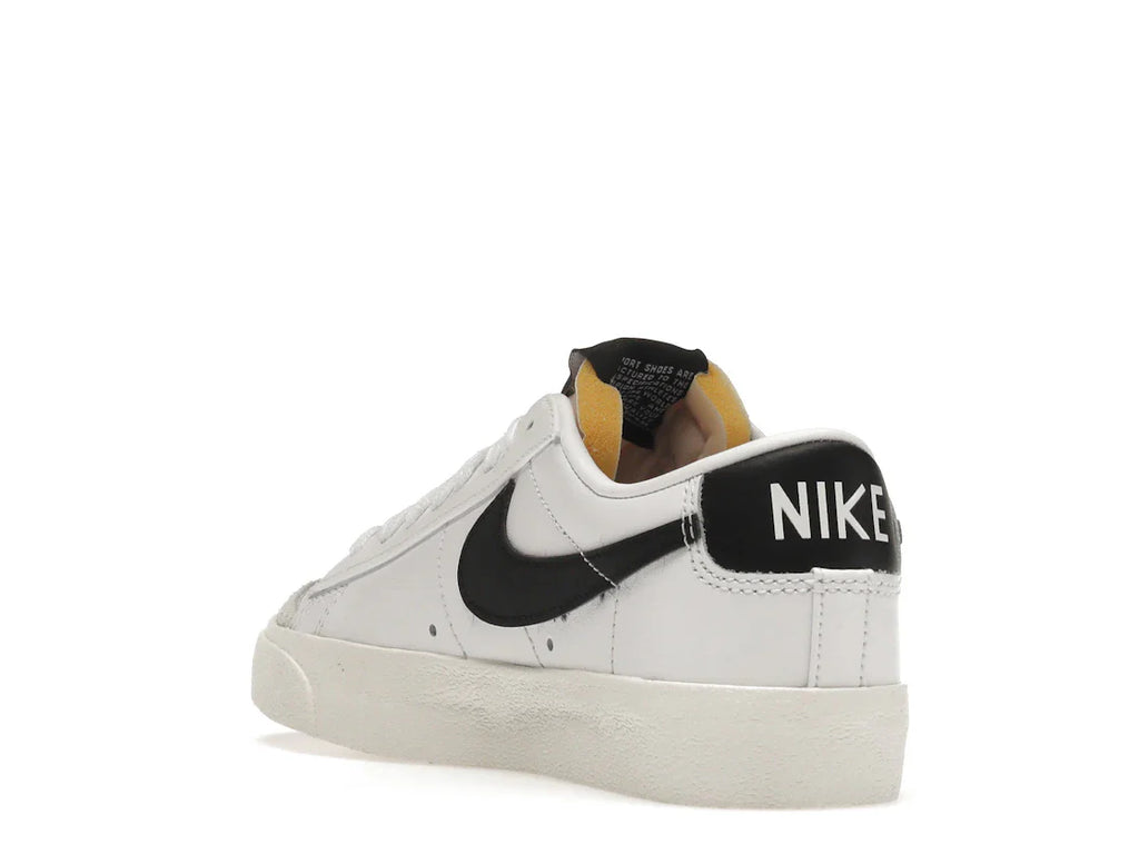 Nike Blazer Low 77 Weiß Schwarz (Damen)