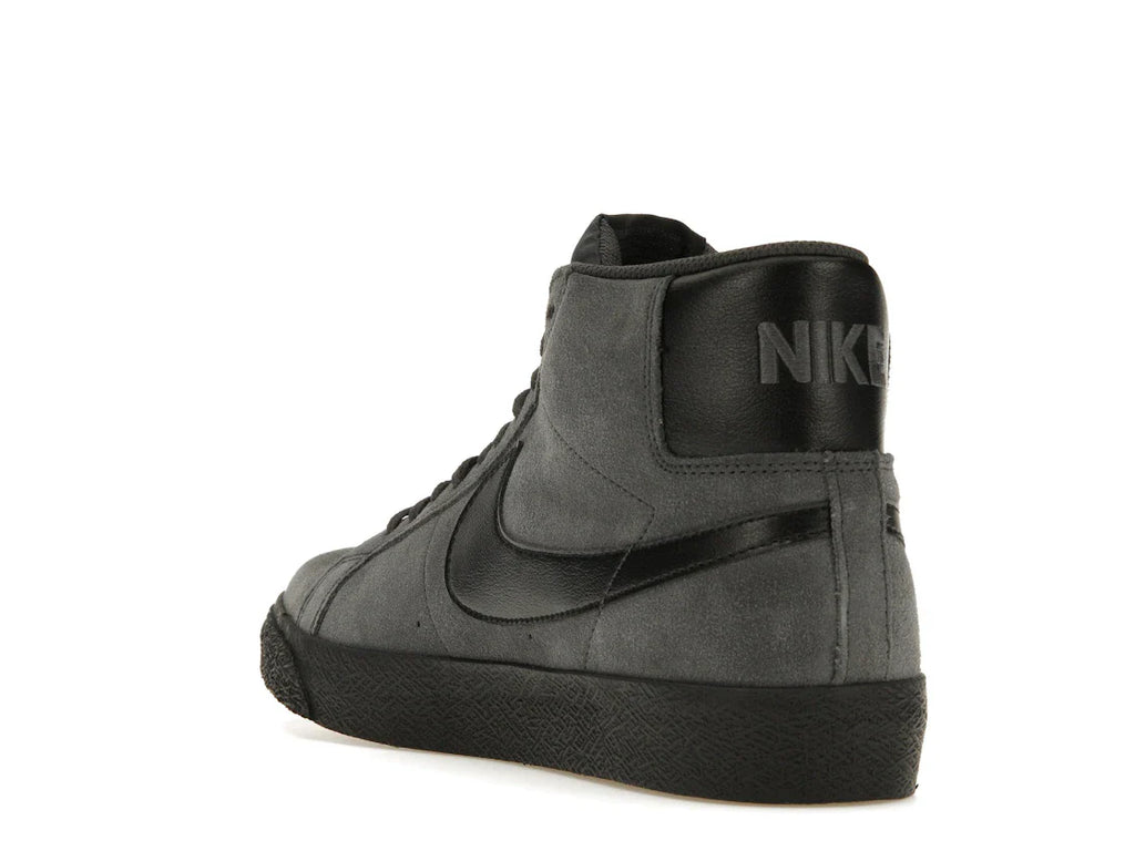 Nike SB Zoom Blazer Mid Anthrazit Schwarz