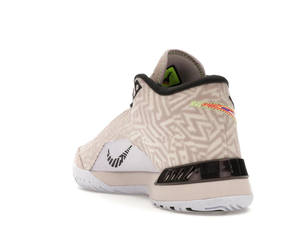 Nike Zoom LeBron NXXT Genisus Platin Lila