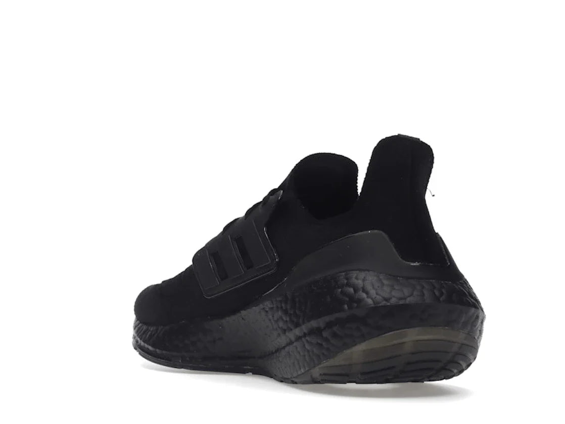 adidas Ultra Boost 22 Triple Black