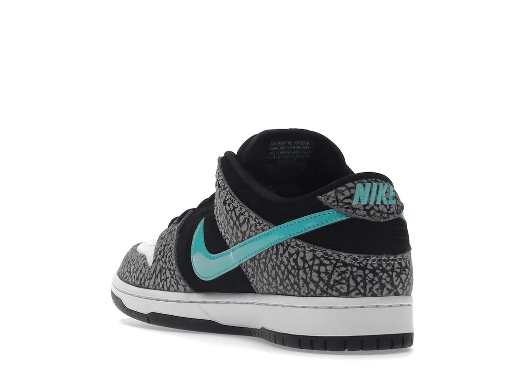 Nike SB Dunk Low atmos Elephant