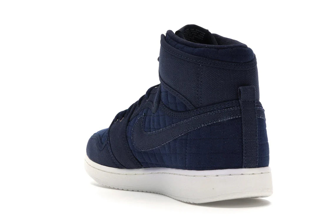 Jordan 1 Retro AJKO Blau Gesteppt