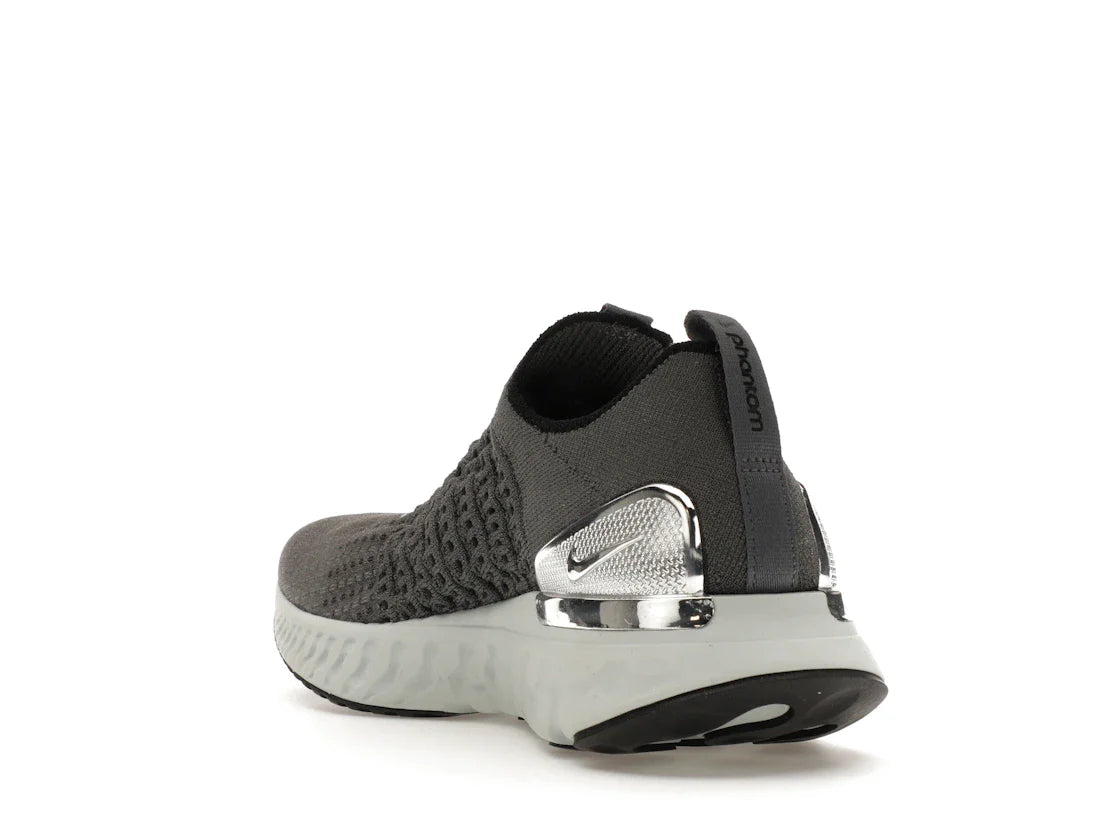 Nike React Phantom Run Flyknit 2 Eisengrau Silber