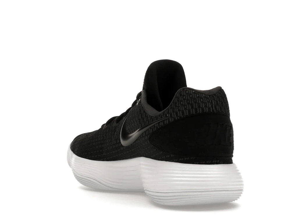 Nike Hyperdunk 2017 Low Schwarz