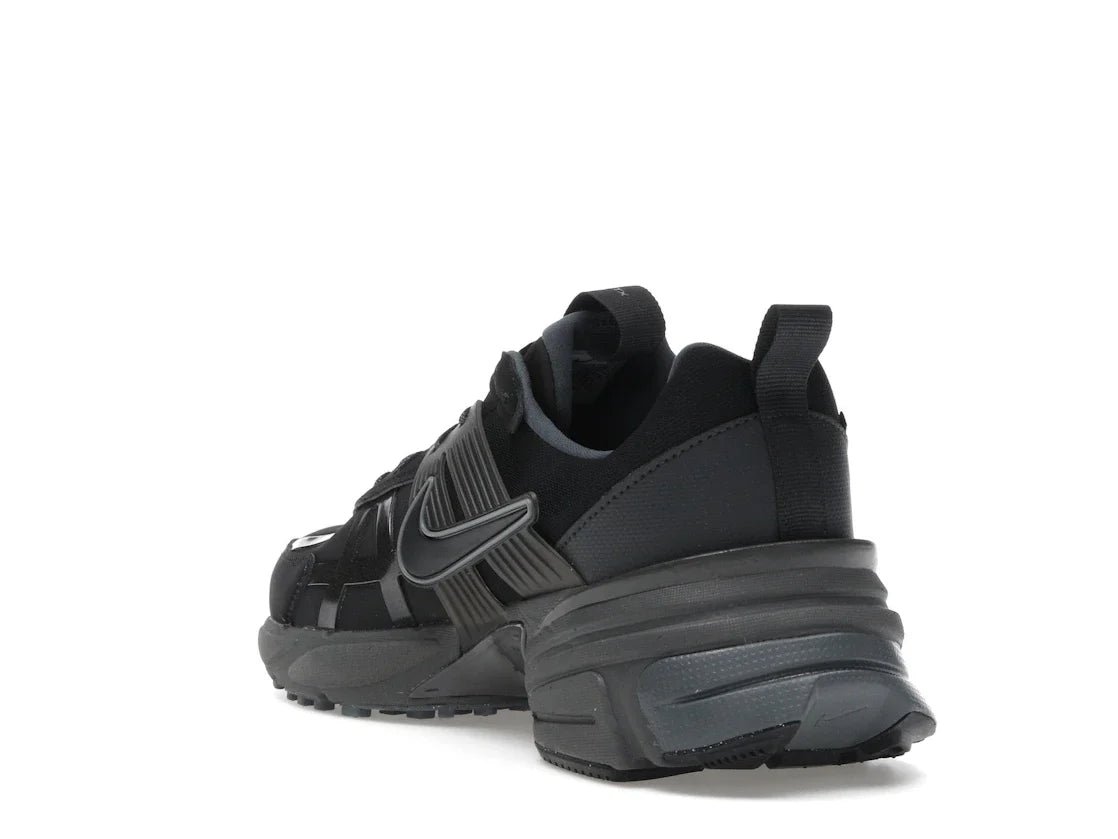 Nike V2K Run Gore-Tex Schwarz Eisengrau