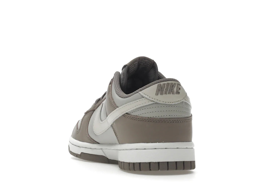 Nike Dunk Low Bone Beige (Damen)