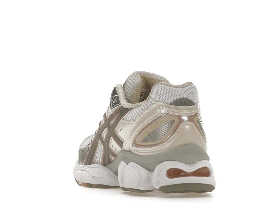 ASICS Gel-Nimbus 9 White Oatmeal (Damen)