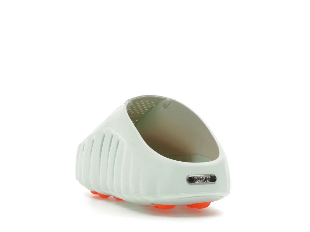 Nike Mind 001 Barely Green Hyper Crimson Black Chrome (Damen)