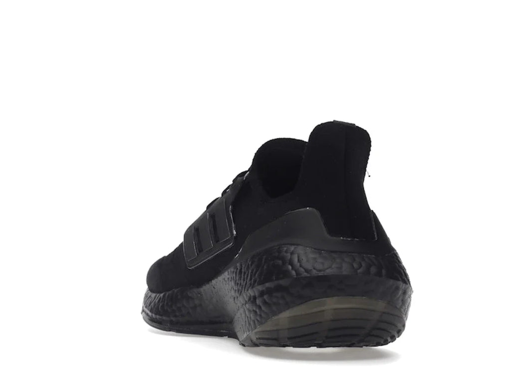 adidas Ultra Boost 22 Triple Black