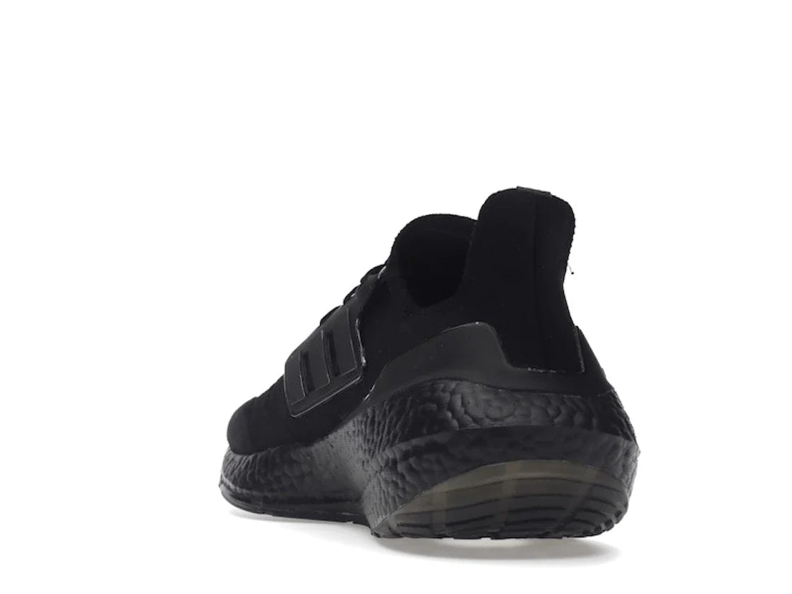 adidas Ultra Boost 22 Triple Black