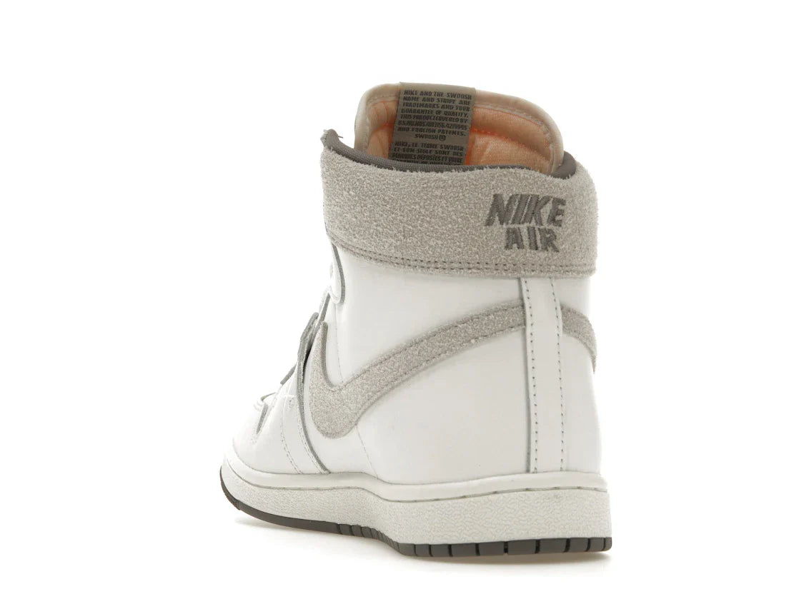 Nike Jordan Air Ship PE SP Tech Grau