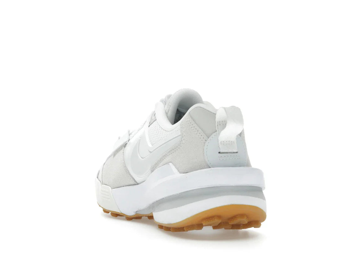 Nike Zegamadome SP sacai Weiß