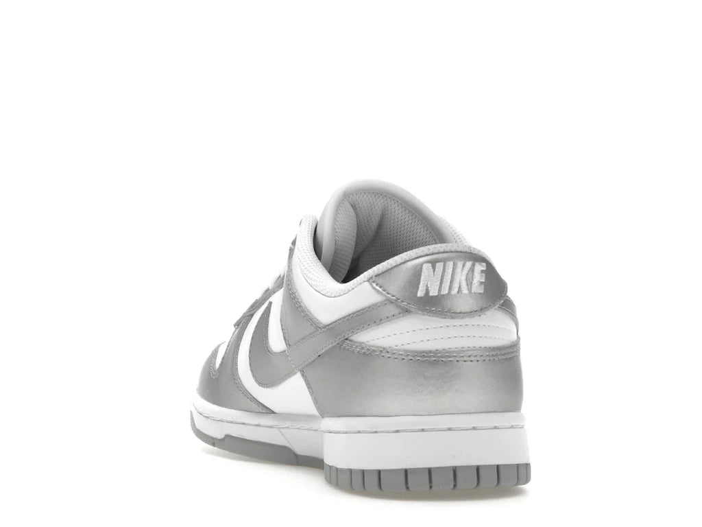 Nike Dunk Low Metallic Silver (Damen)