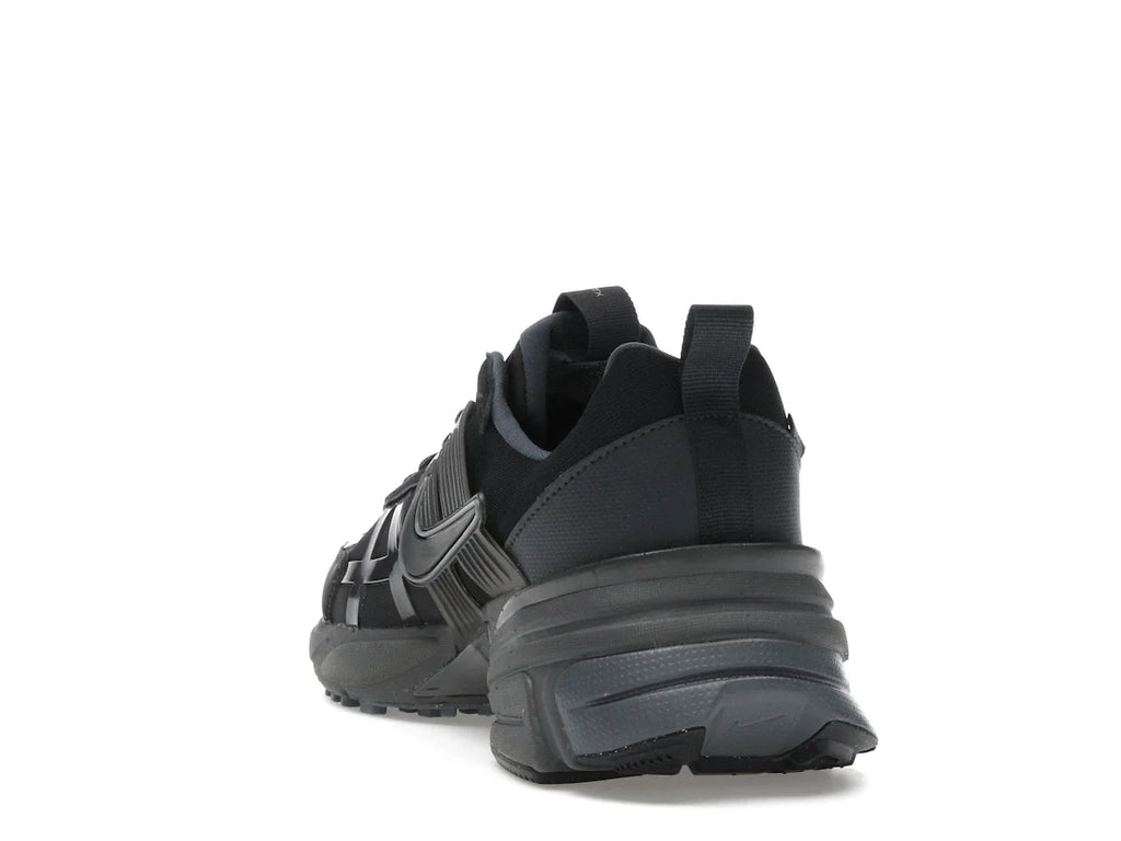 Nike V2K Run Gore-Tex Schwarz Eisengrau