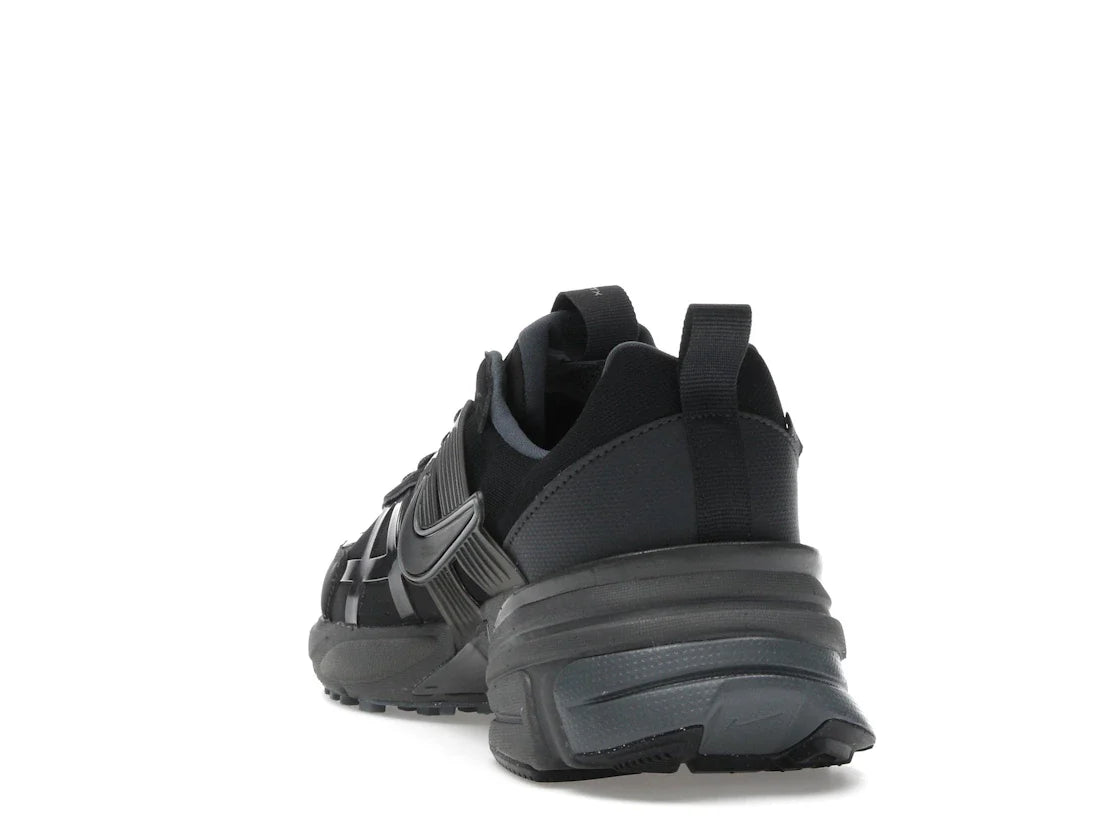 Nike V2K Run Gore-Tex Schwarz Eisengrau