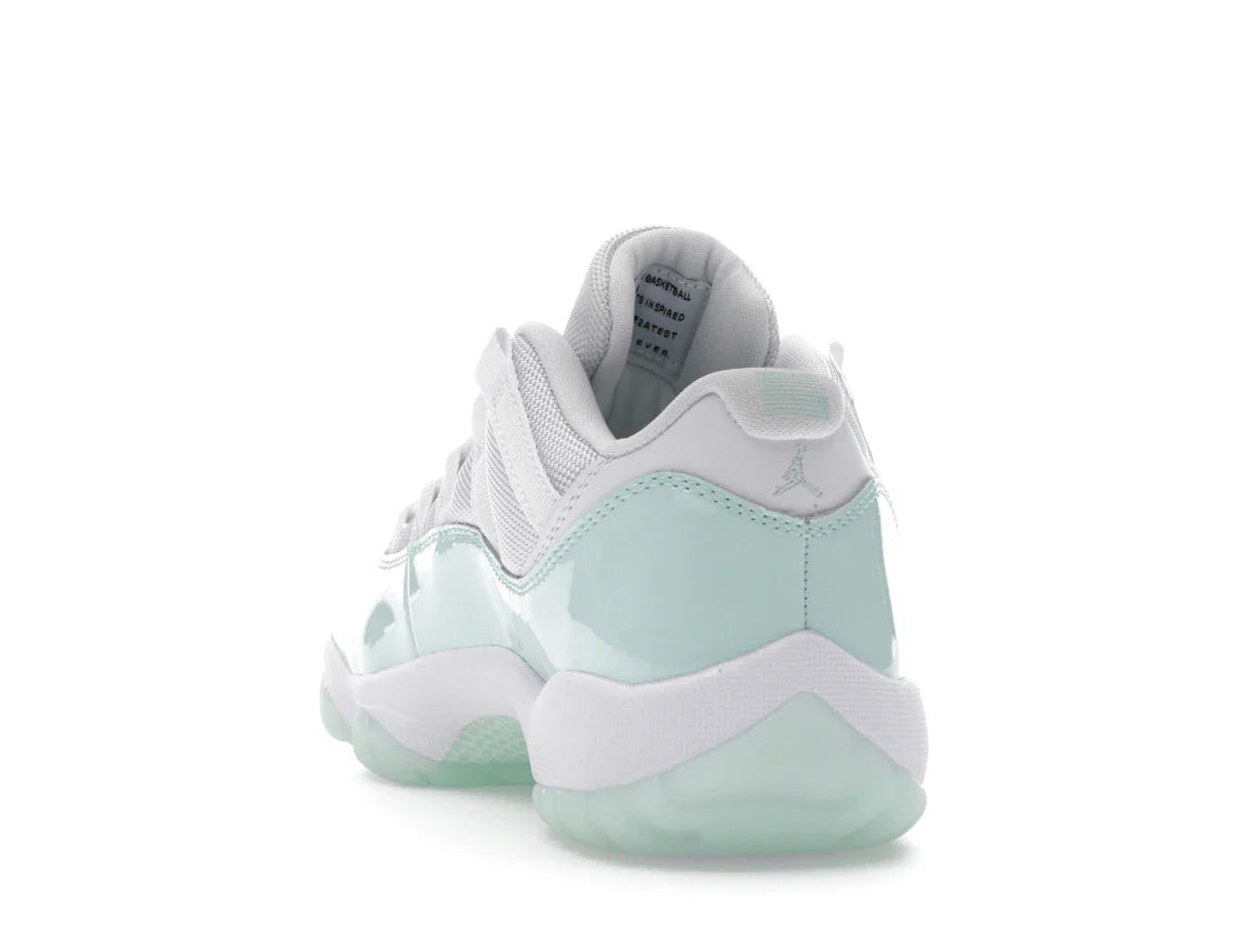 Jordan 11 Retro Low Igloo (Damen)