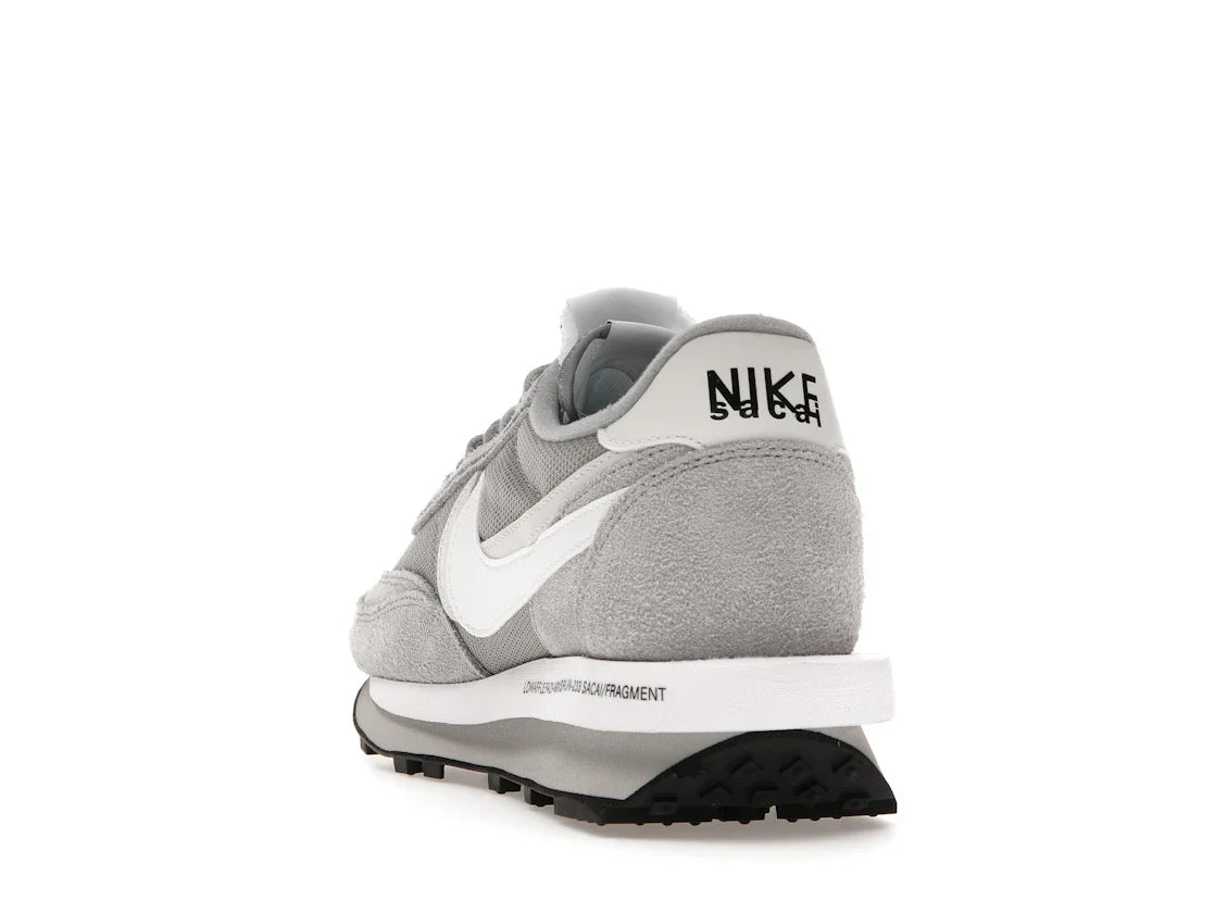 Nike LD Waffle SF sacai Fragment Grau
