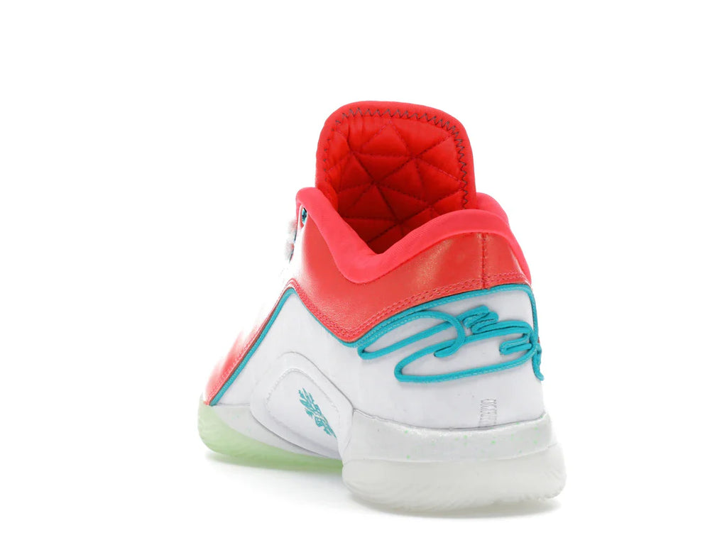 Nike LeBron 22 Weihnachten