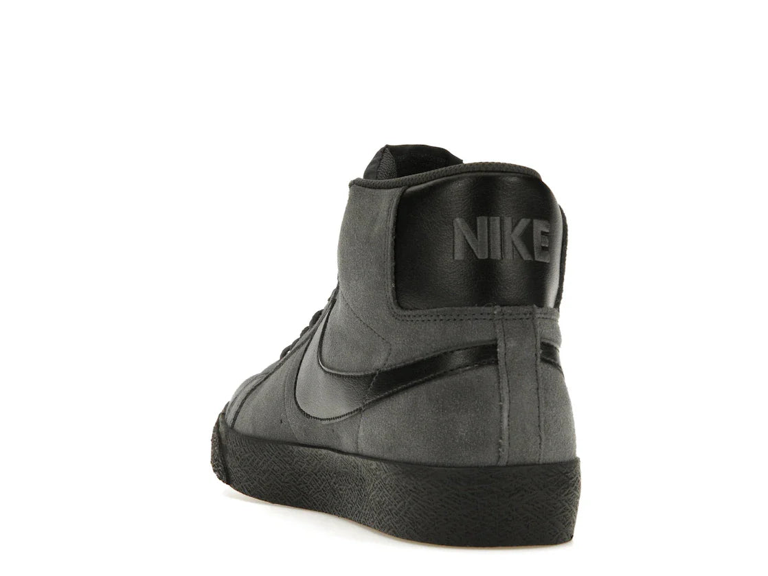 Nike SB Zoom Blazer Mid Anthrazit Schwarz