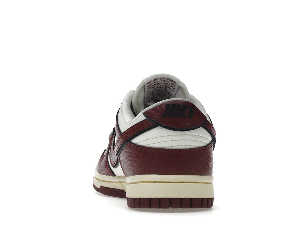 Nike Dunk Low SE Sisterhood Sail Team Red (Damen)