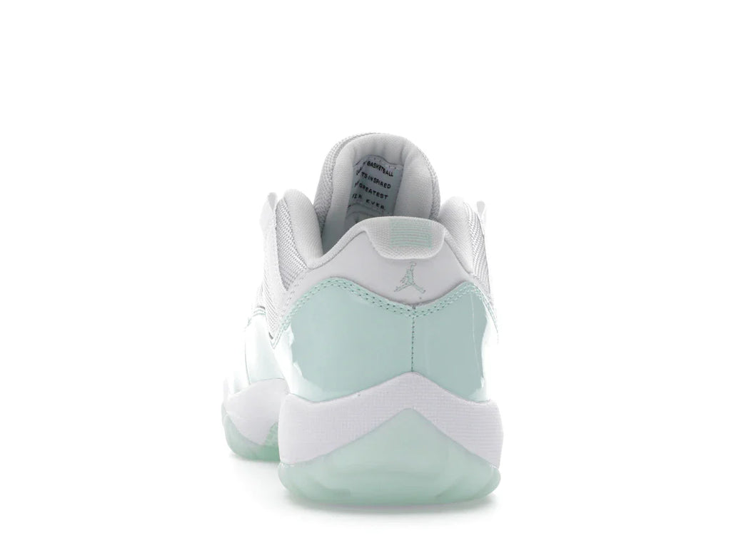 Jordan 11 Retro Low Igloo (Damen)
