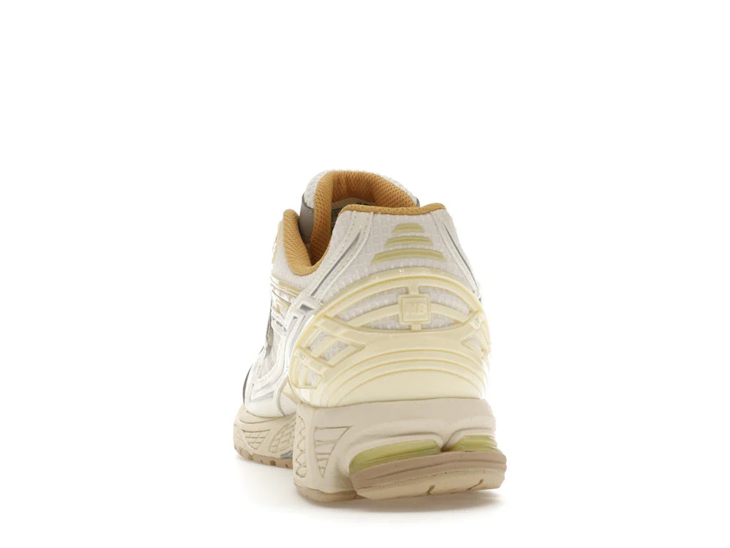 New Balance 1906R Lunar New Year Weiß