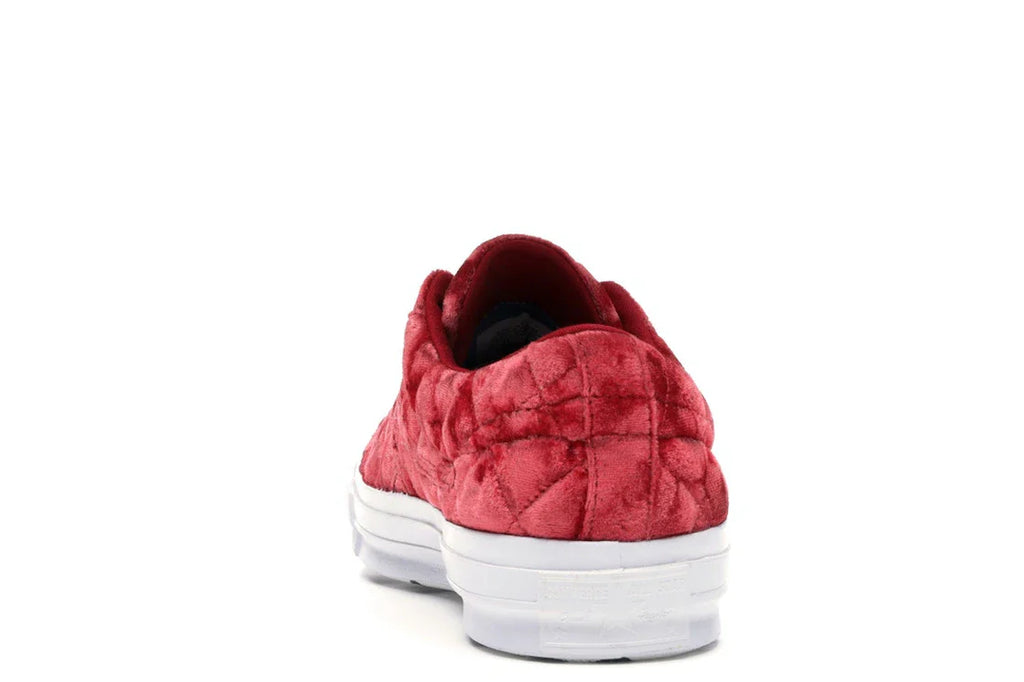 Converse One Star Ox Golf le Fleur TTC Gesteppter Samt Barbados Cherry