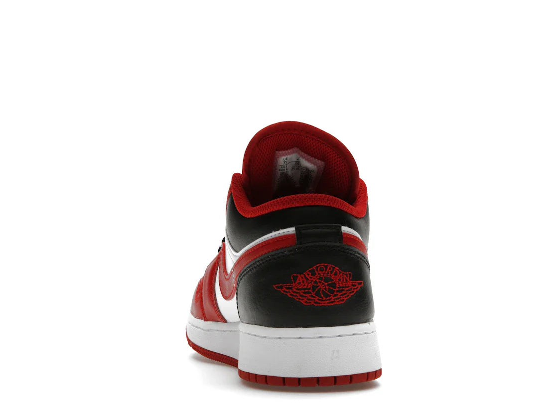 Jordan 1 Low Bulls (GS)