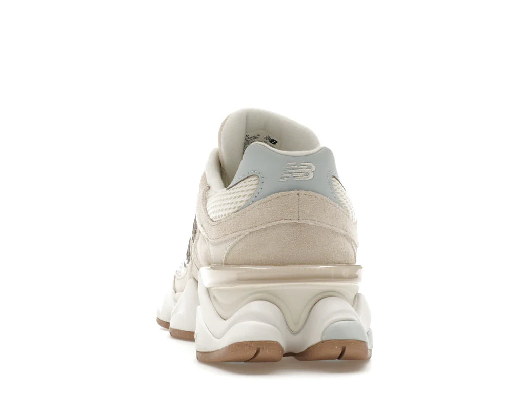 New Balance 9060 Bisque Mattiertes Glas