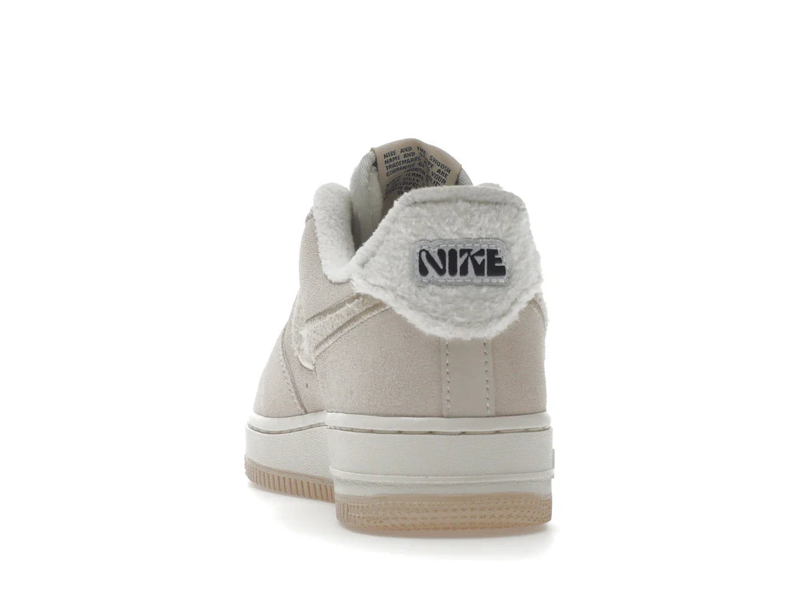 Nike Air Force 1 Low '07 SE Sanddrift Gum Fleece (Damen)