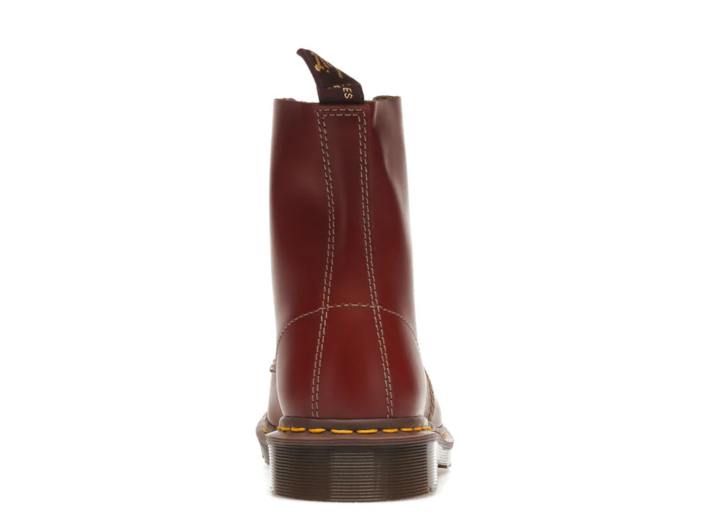 Dr. Martens 1460 Vintage Schnürstiefel, hergestellt in England, oxbloodfarben, Quilon