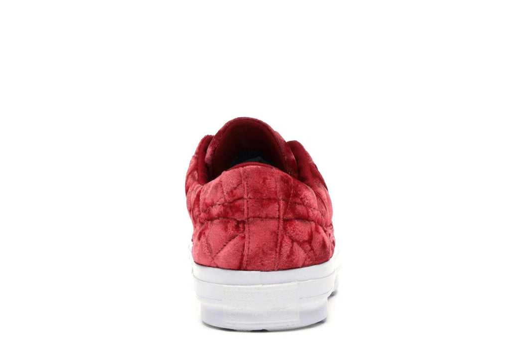 Converse One Star Ox Golf le Fleur TTC Gesteppter Samt Barbados Cherry