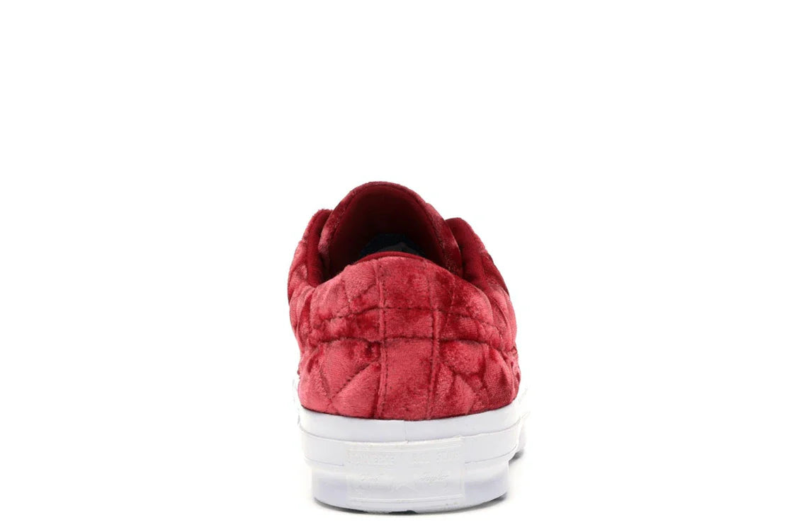 Converse One Star Ox Golf le Fleur TTC Gesteppter Samt Barbados Cherry