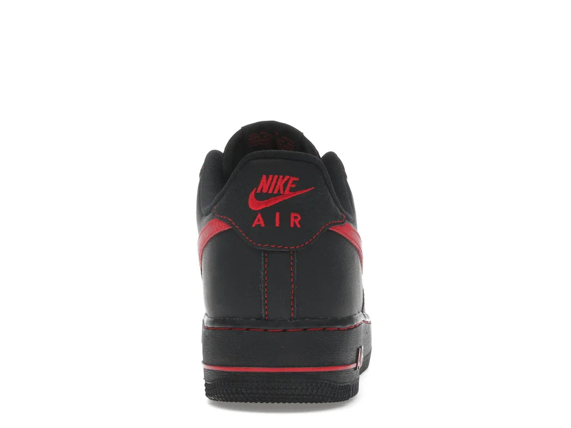Nike Air Force 1 Low '07 LV8 Bred