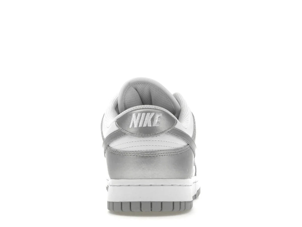 Nike Dunk Low Metallic Silver (Damen)