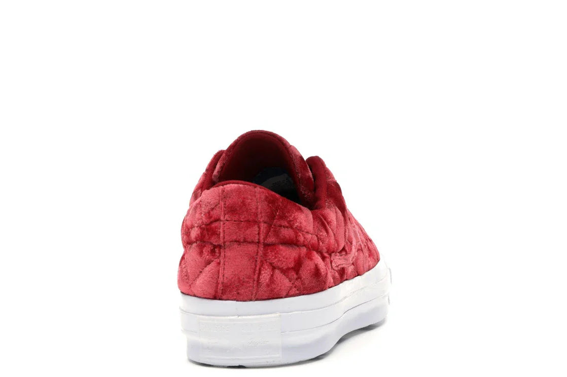 Converse One Star Ox Golf le Fleur TTC Gesteppter Samt Barbados Cherry