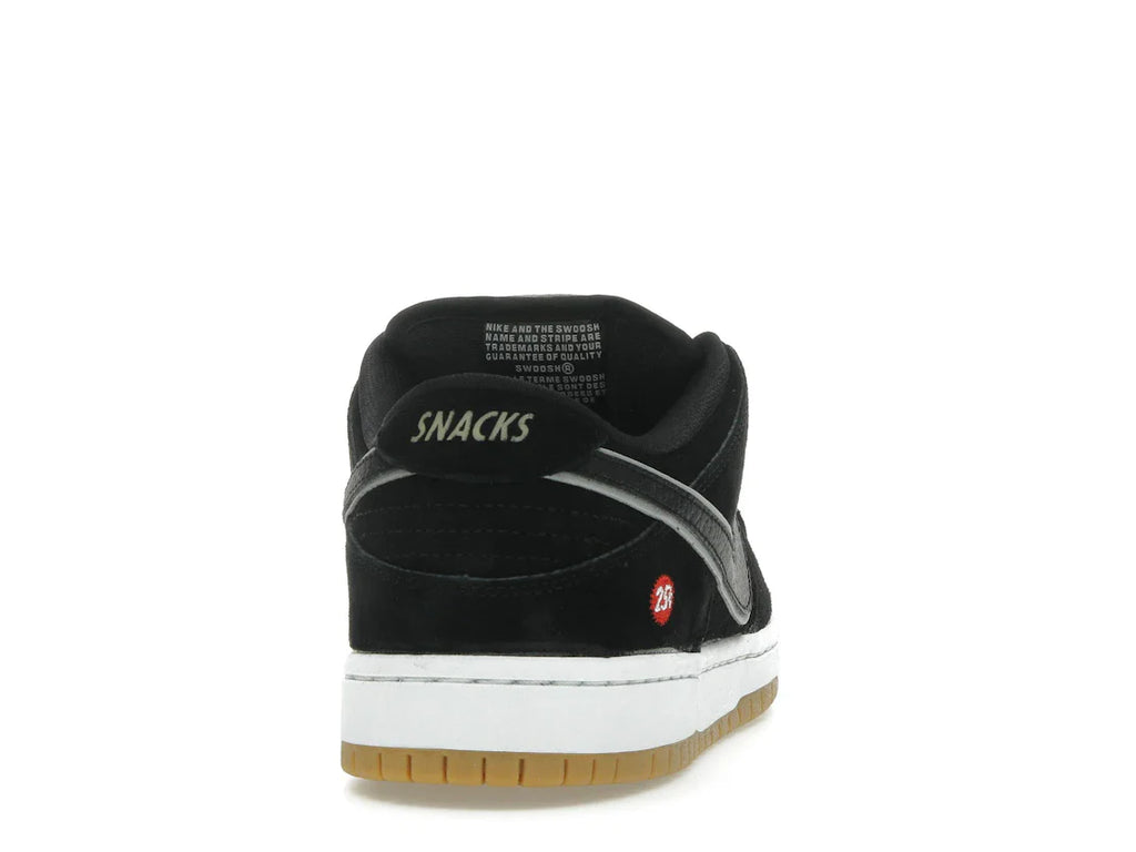 Nike SB Dunk Low Quartersnacks