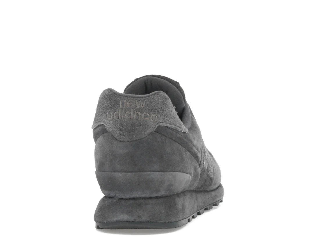 New Balance 574 Legacy Stone Island Ghost Dunkelgrau