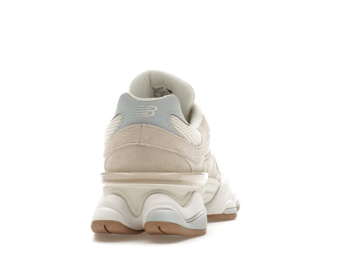 New Balance 9060 Bisque Mattiertes Glas