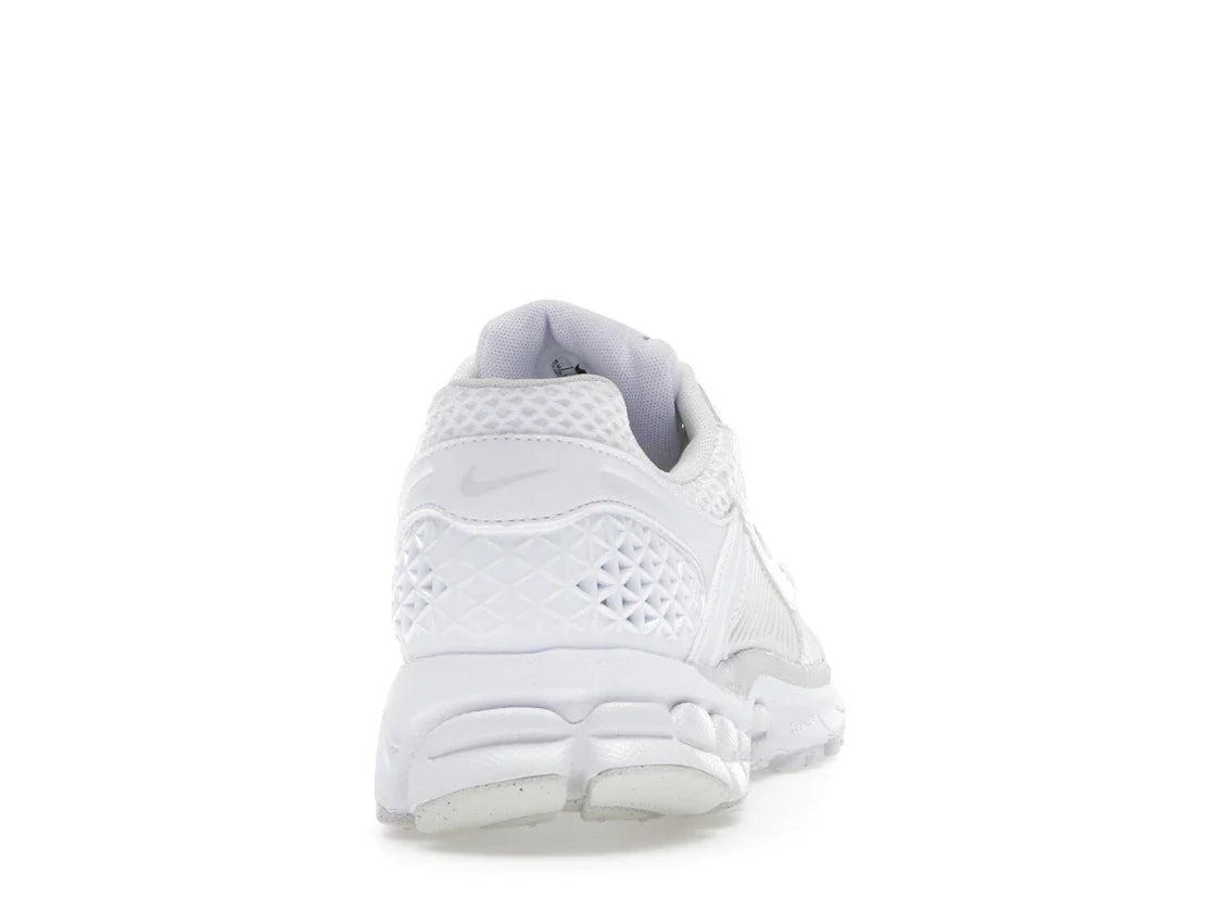 Nike Zoom Vomero 5 Triple White (Damen)