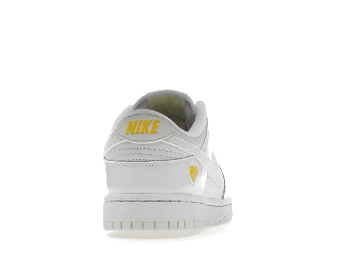 Nike Dunk Low Valentinstag Gelbes Herz (Damen)