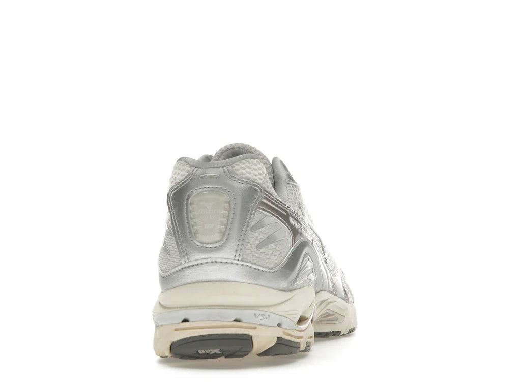 Mizuno Wave Rider 10 Metallic Schneeweiß
