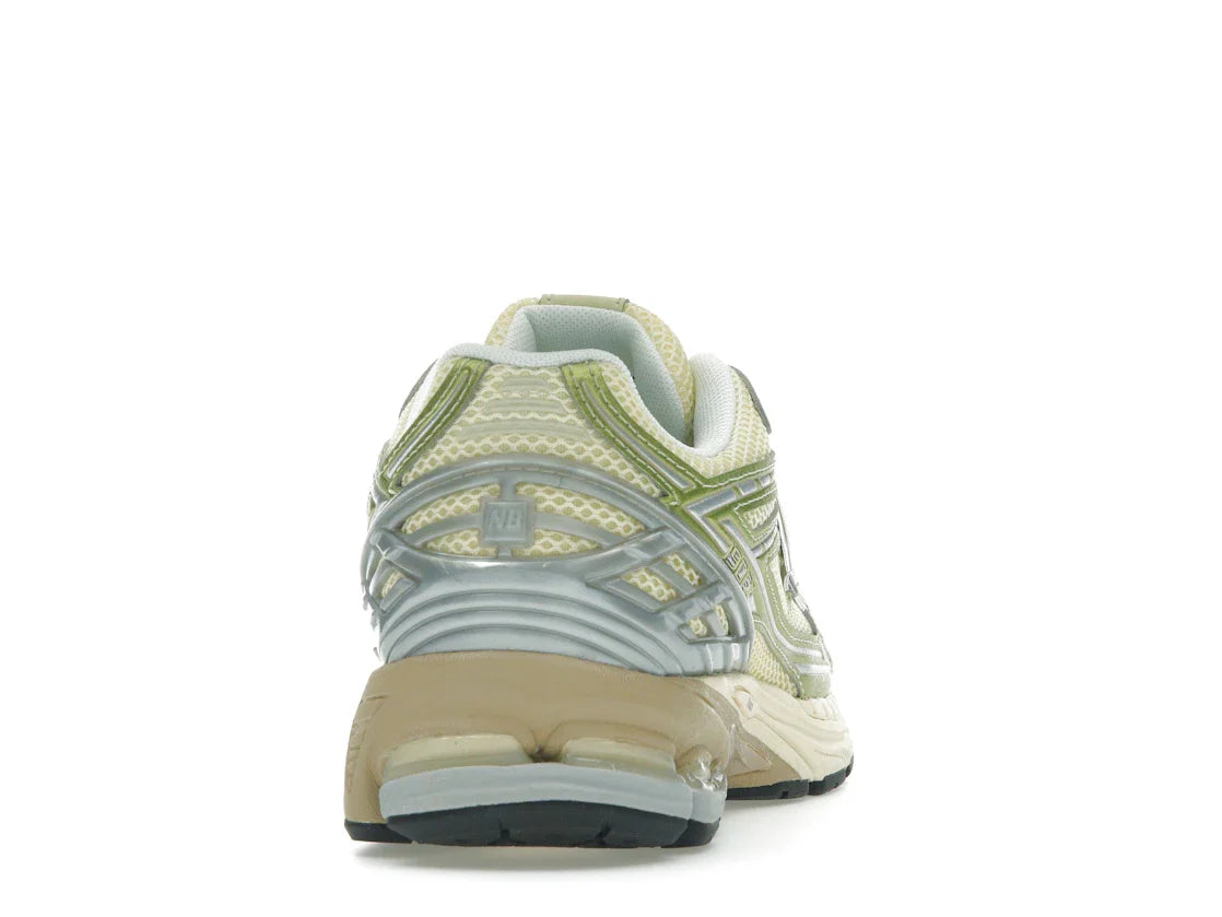 New Balance 1906R Gelbes Pergament