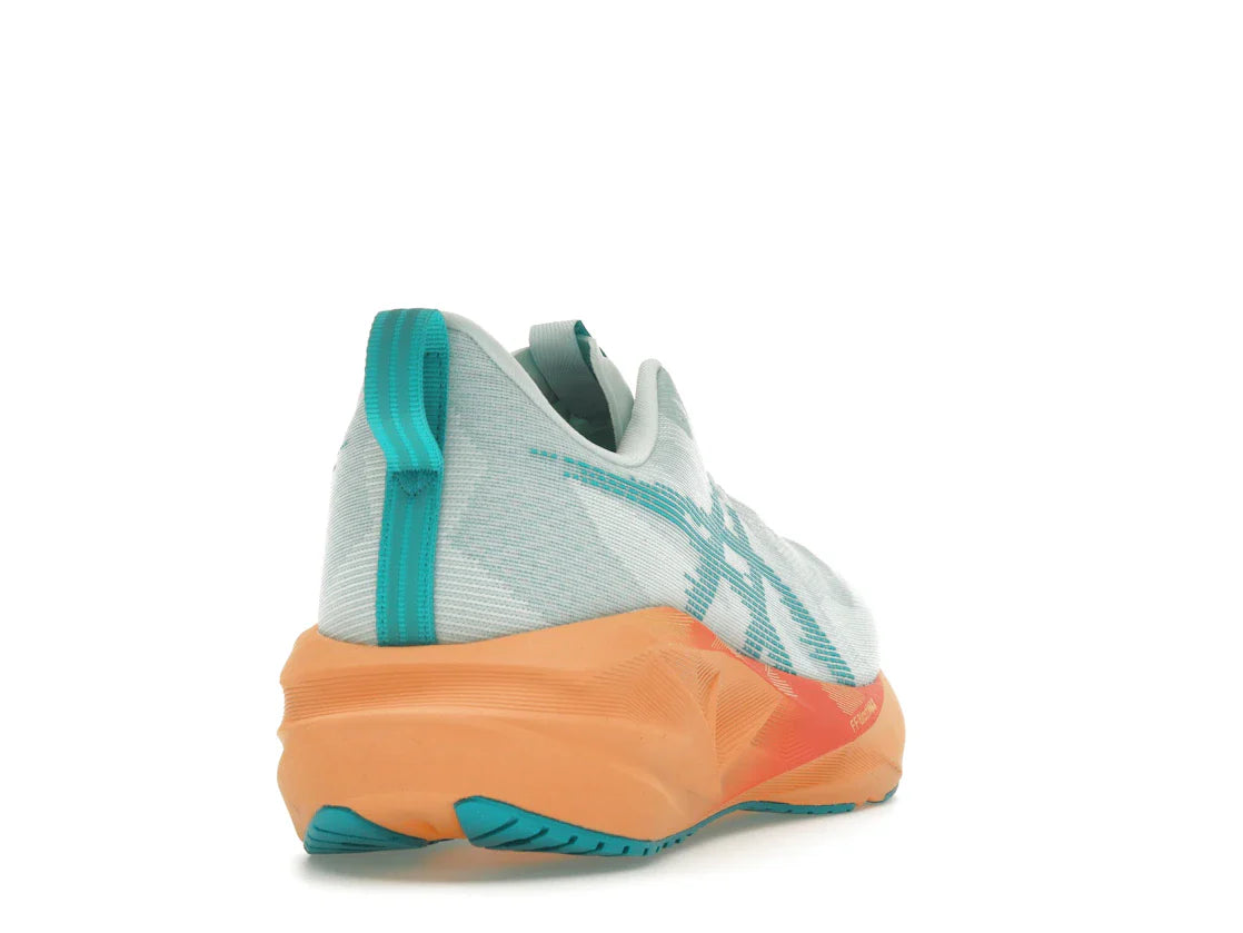 ASICS Novablast 5 Beruhigende Meereswellen-Türkis-Orange