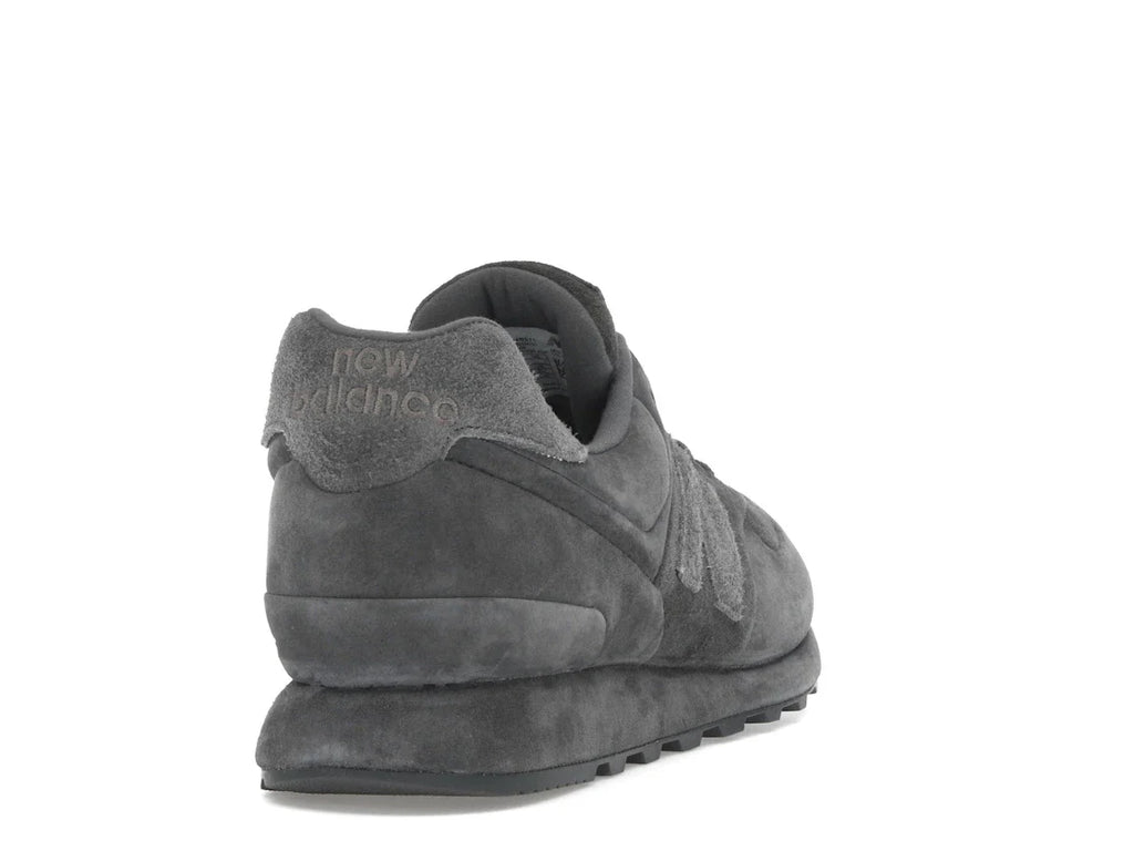 New Balance 574 Legacy Stone Island Ghost Dunkelgrau