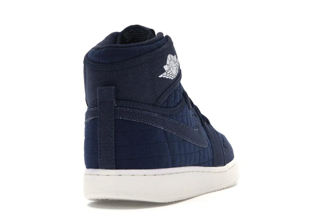 Jordan 1 Retro AJKO Blau Gesteppt